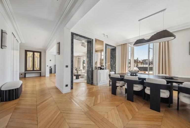 Par023 - Duplex d’exception avec terrasse et vue Tour Eiffel