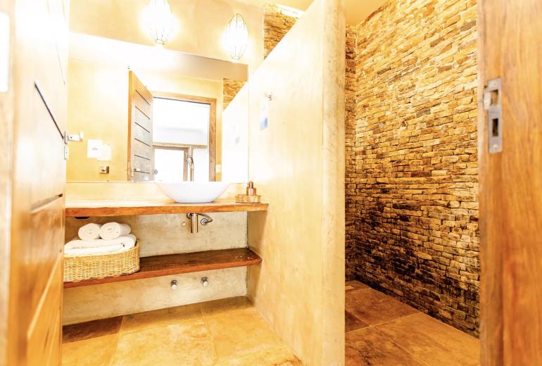 Cea100 - Boutique Guesthouse for Sale in Jericoacoara