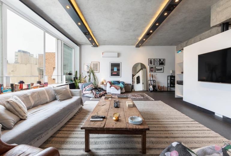 Rio238 – 2-Bedroom Apartment in Copacabana