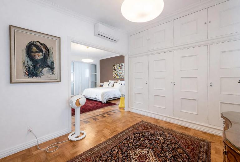 Rio058 - Luxury apartment for sale in Copacabana