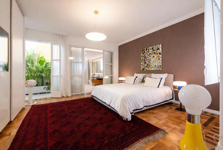 Rio058 - Luxury apartment for sale in Copacabana