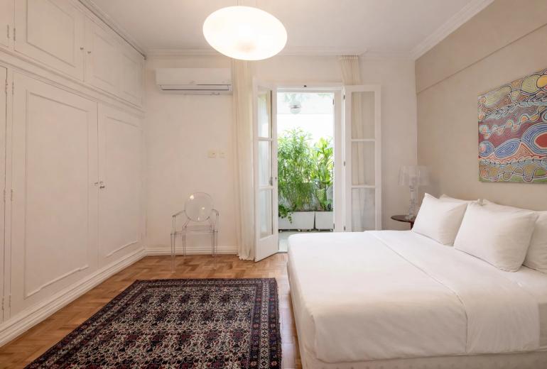 Rio058 - Luxury apartment for sale in Copacabana