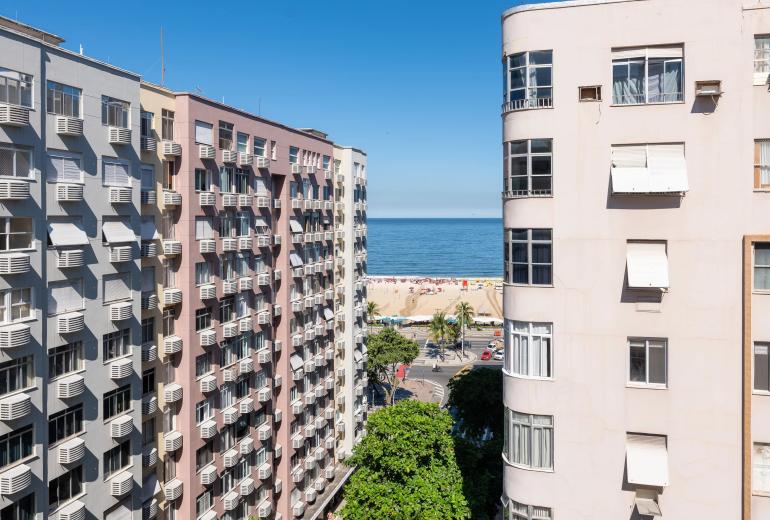 Rio167 - Charming apartment for sale in Copacabana