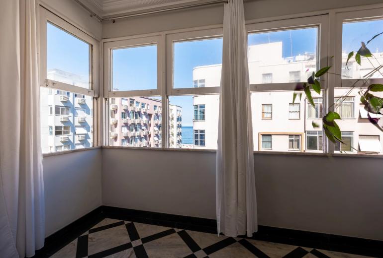 Rio167 - Charming apartment for sale in Copacabana