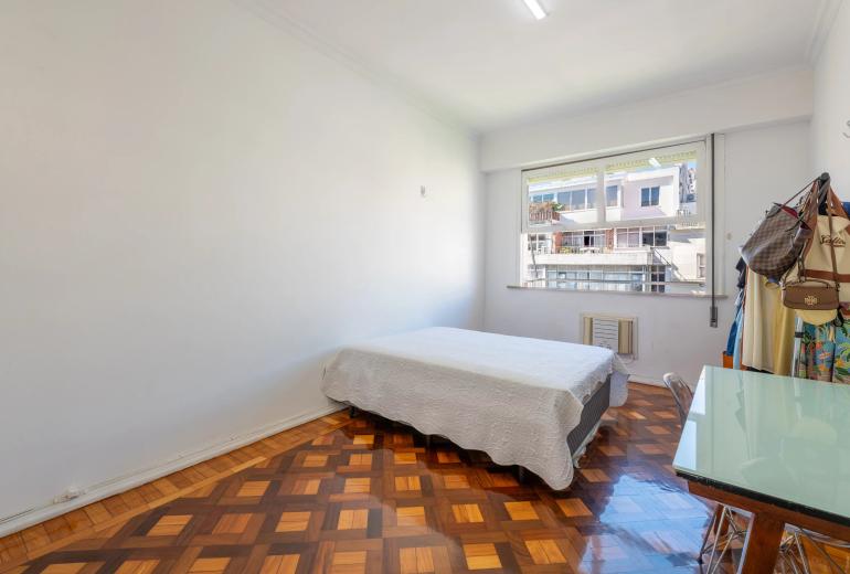 Rio167 - Charming apartment for sale in Copacabana