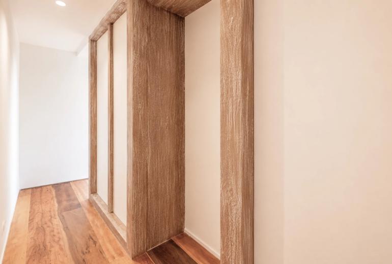 Rio312 - Fully renovated penthouse on Vieira Souto