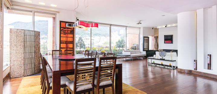Bog180 - Beautiful apartment penthouse duplex in Bogota