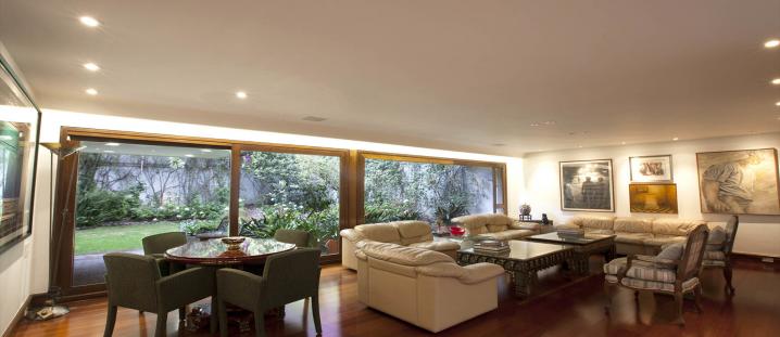 Bog284 - Spectacular two-story house with backyard in Bogota