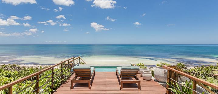 Tul010 - Fabulous Sea Front Villa in Tulum