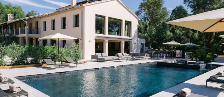 Azu003 - Villa exclusiva com piscina espaçosa em Saint Tropez