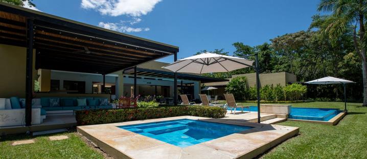 Anp038 - Linda casa de luxo em Mesa de Yeguas