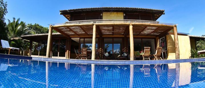 Bah162 - Linda casa de 4 suítes com piscina em Itacaré