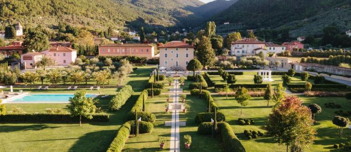 Tus007 - Une belle villa du XVIIIe siècle à côté de Lucca.